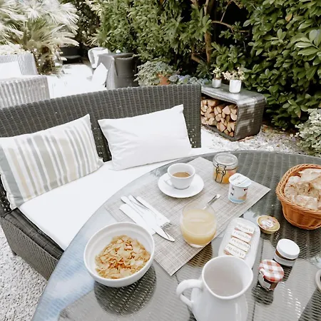 Ideal Sejour - Stylish Boutique With Quiet Garden Hotell 3*